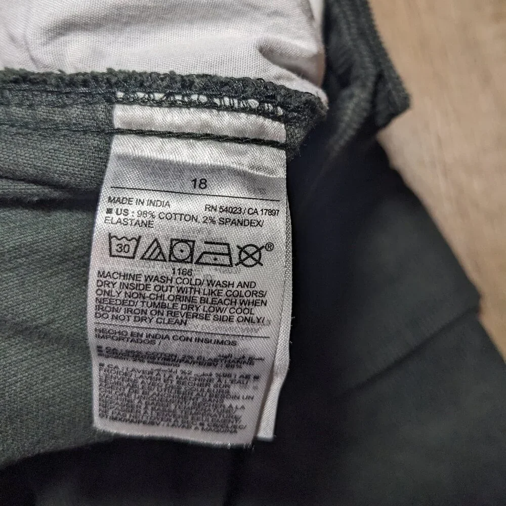 NWT Old Navy Cargo Pants Corduroy Green Baggy Wide Leg Boys Sz 18